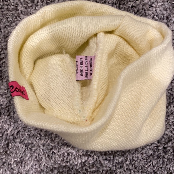 Pink Cookie Skull Hat and Scarf Set - Picture 5 of 13